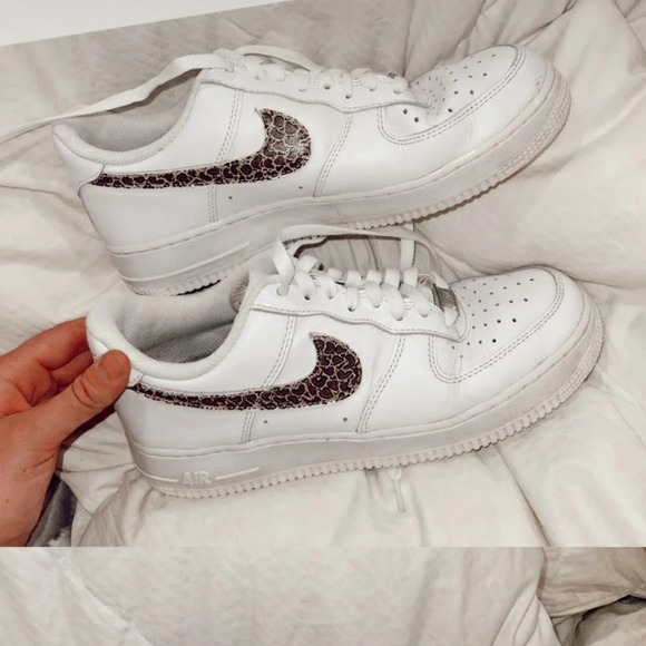 NIKE custom painted air forces 8.5 - Picture 2 of 5